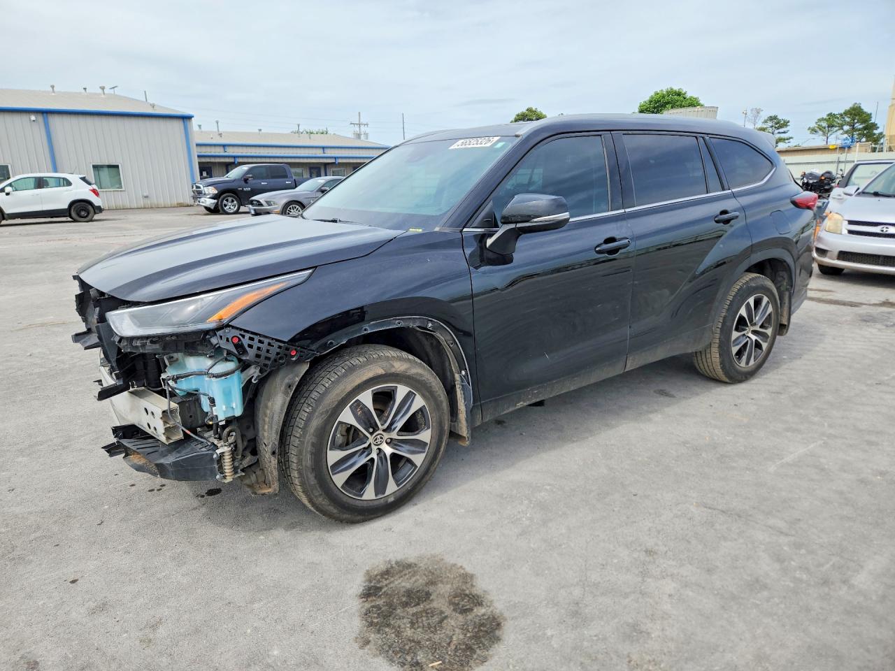 5TDGZRAH8NS538365 · 2022 TOYOTA HIGHLANDER