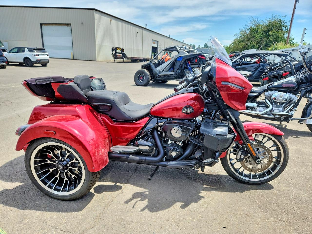 1HD1MGN16TB854663 · 2026 HARLEY-DAVIDSON FLHLT