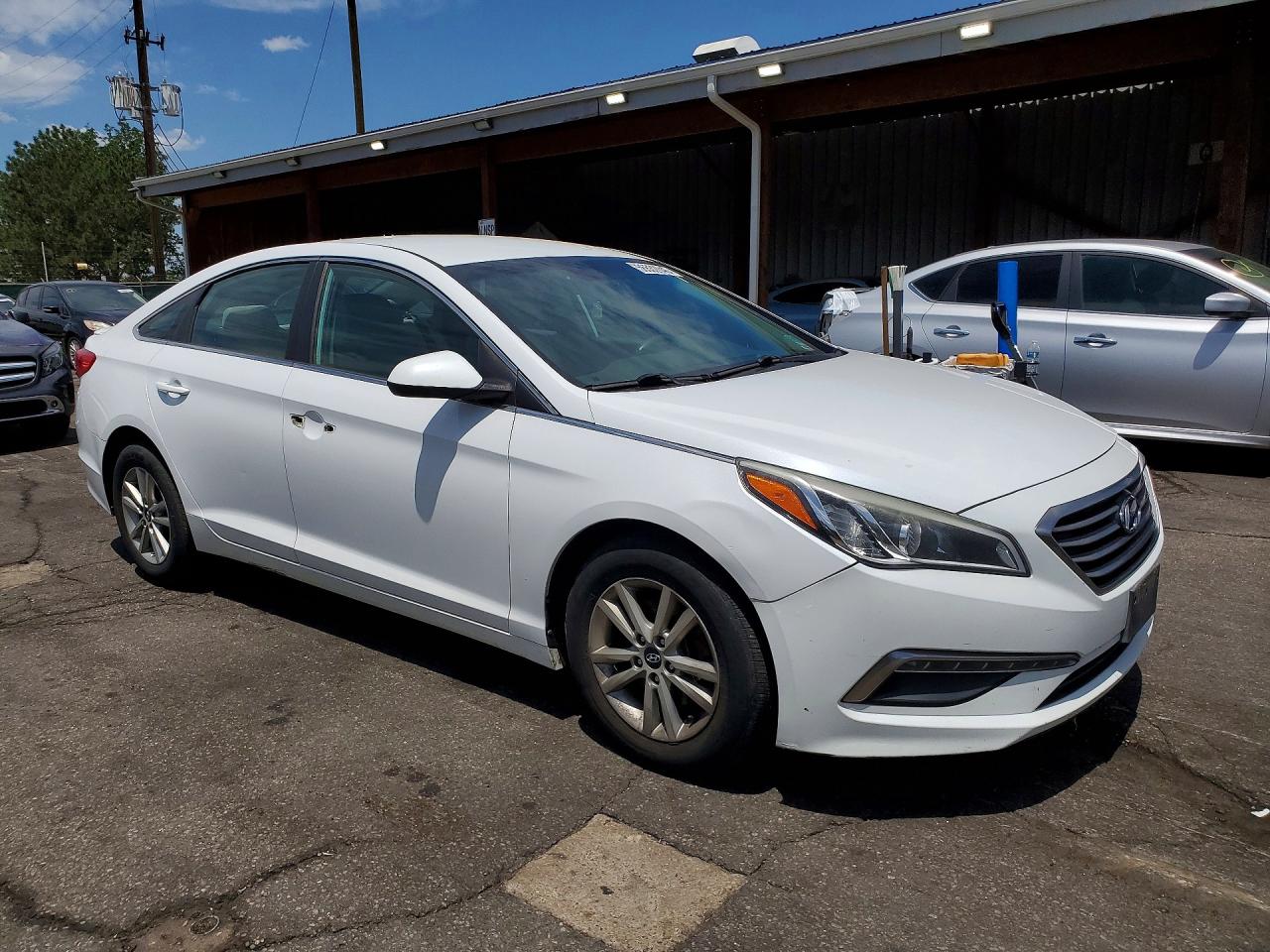 5NPE24AF6FH007721 · 2015 HYUNDAI SONATA · 4/12