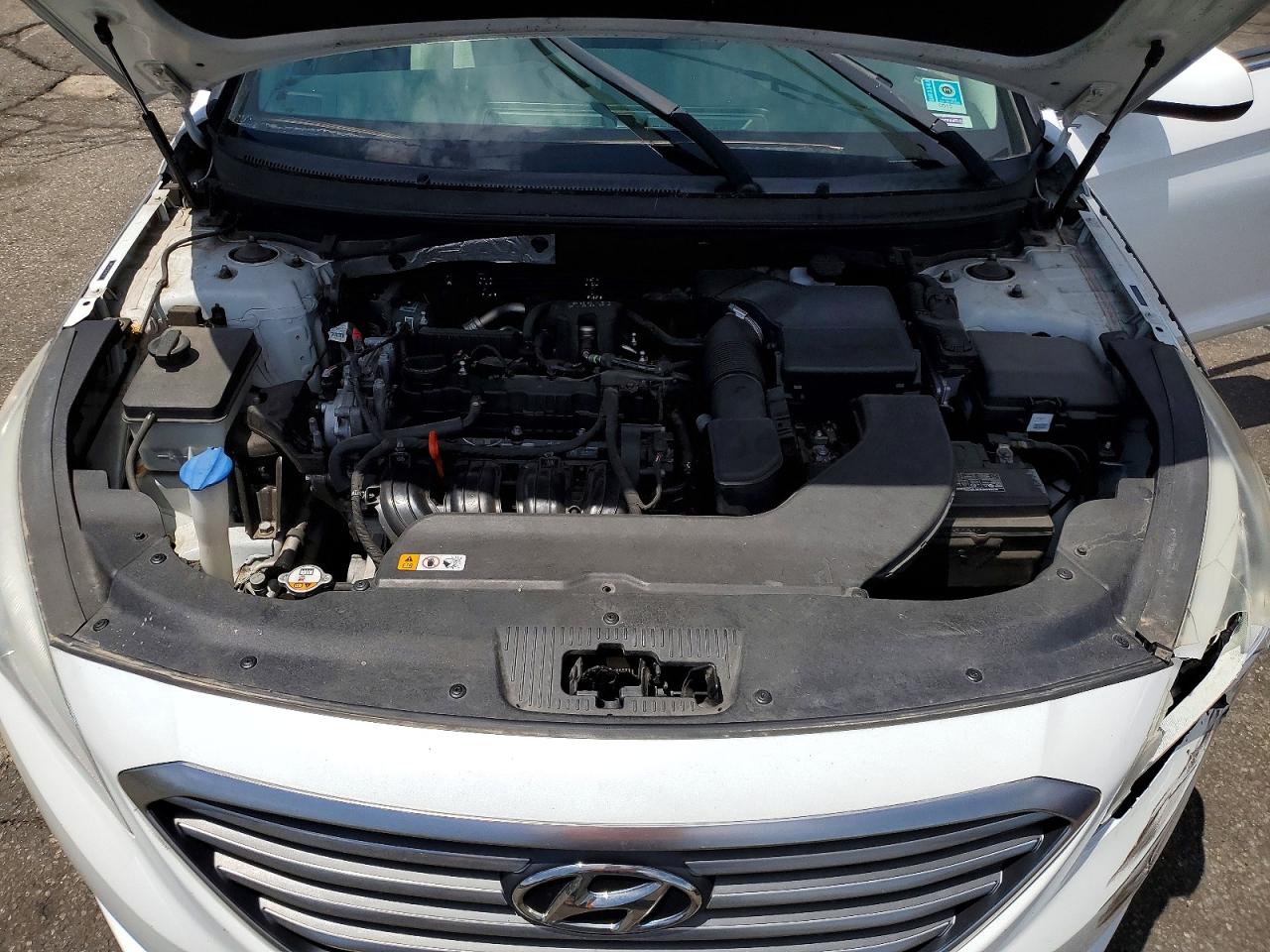 5NPE24AF6FH007721 · 2015 HYUNDAI SONATA · 11/12