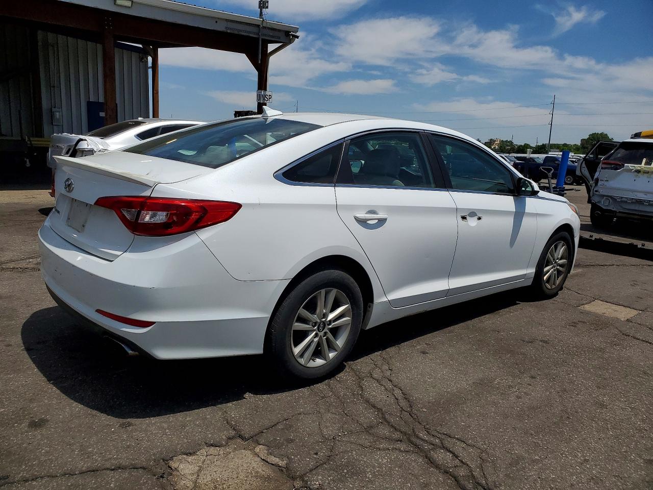 5NPE24AF6FH007721 · 2015 HYUNDAI SONATA · 3/12