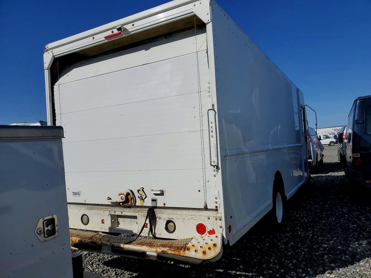 1F65F5KY3C0A03311 · 2012 FORD F59 · 3/13