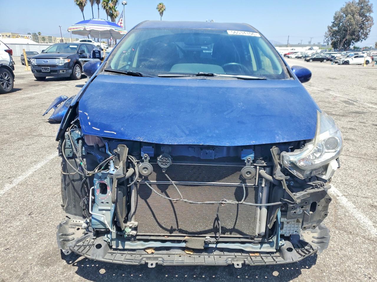 JTDZN3EU2HJ070997 · 2017 TOYOTA PRIUS V · 5/13