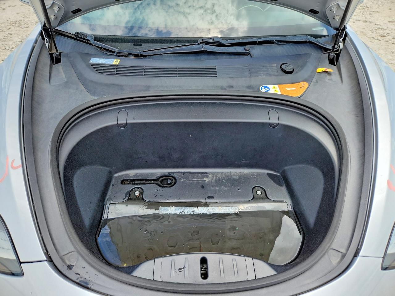 5YJ3E1EA4JF017862 · 2018 TESLA MODEL 3 · 11/12