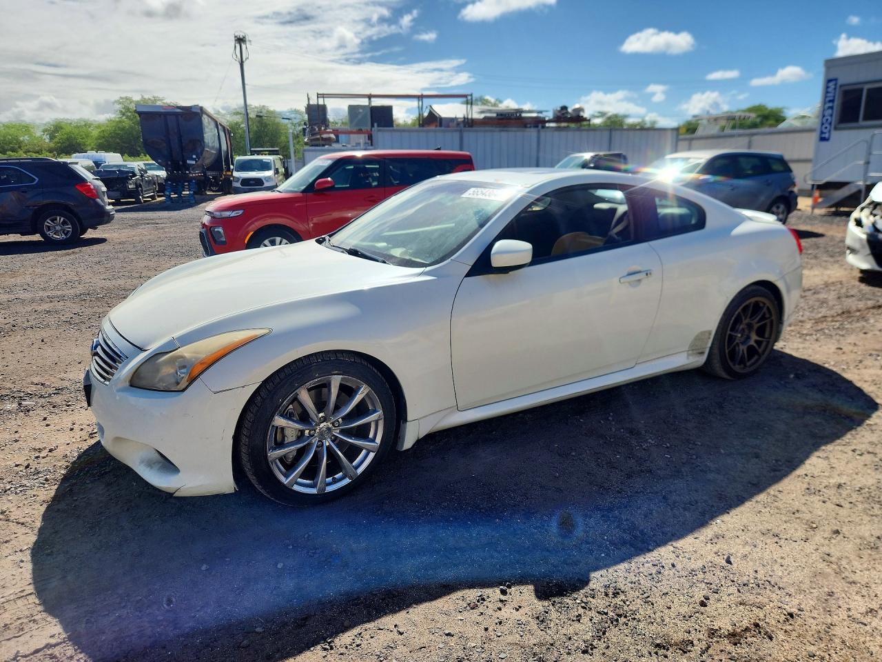 JNKCV64E08M117992 · 2008 INFINITI G37