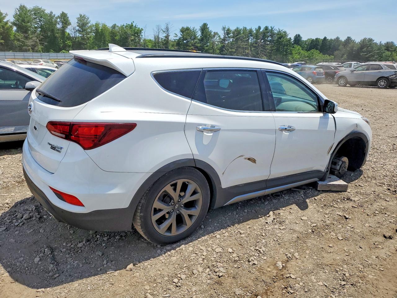 5XYZWDLA5HG395753 · 2017 HYUNDAI SANTA FE SPORT · 3/12