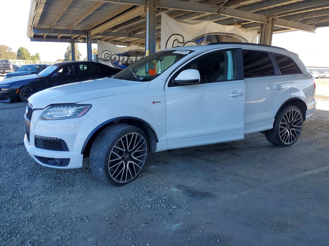 WA1DGAFE4FD018194 · 2015 AUDI Q7