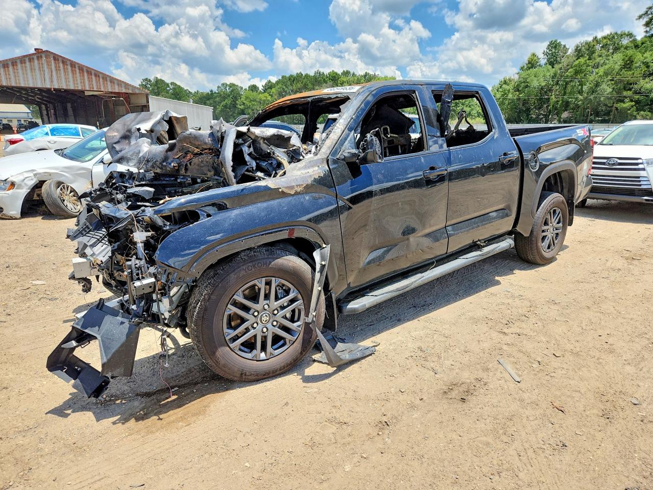 5TFLA5AB8SX047536 · 2025 TOYOTA TUNDRA