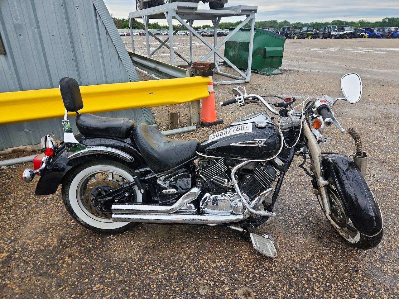 2004 YAMAHA XVS1100