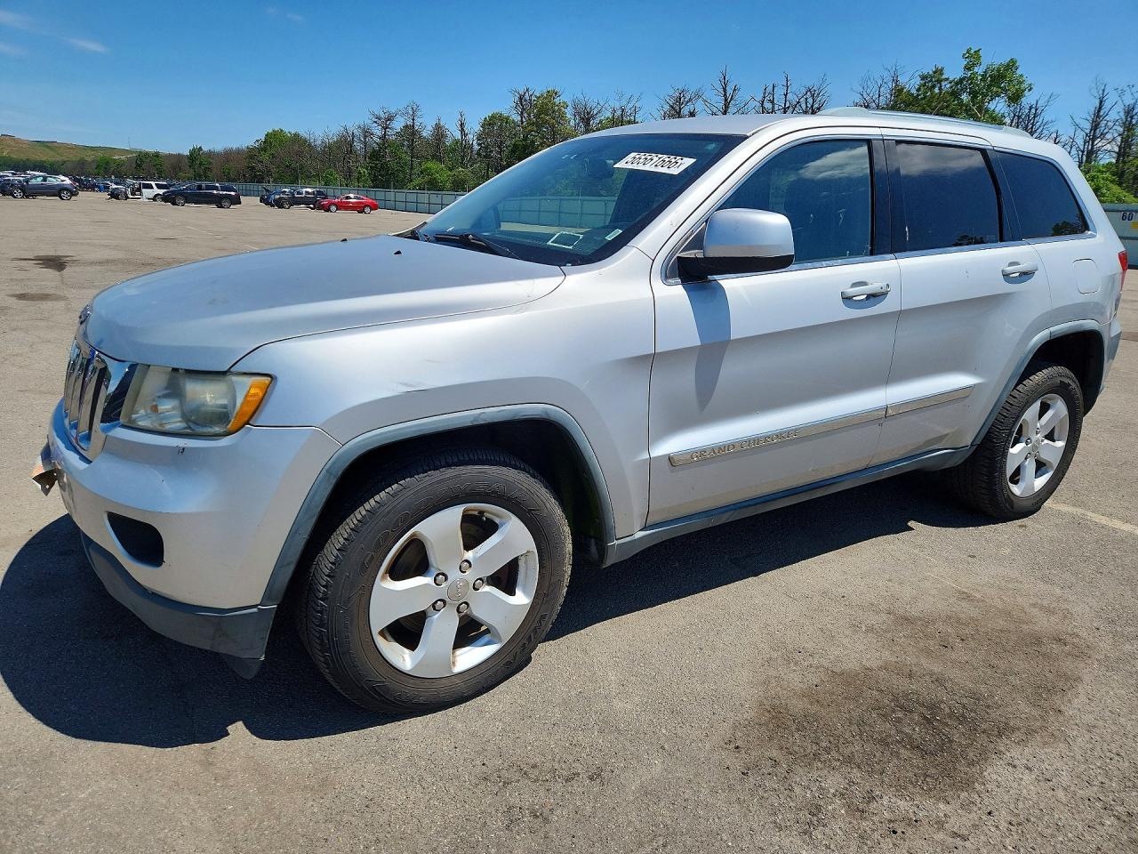 1J4RR4GG8BC587938 · 2011 JEEP GRAND CHEROKEE
