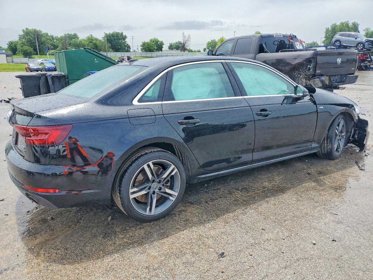 WAUENAF43JA108113 · 2018 AUDI A4 · 3/12