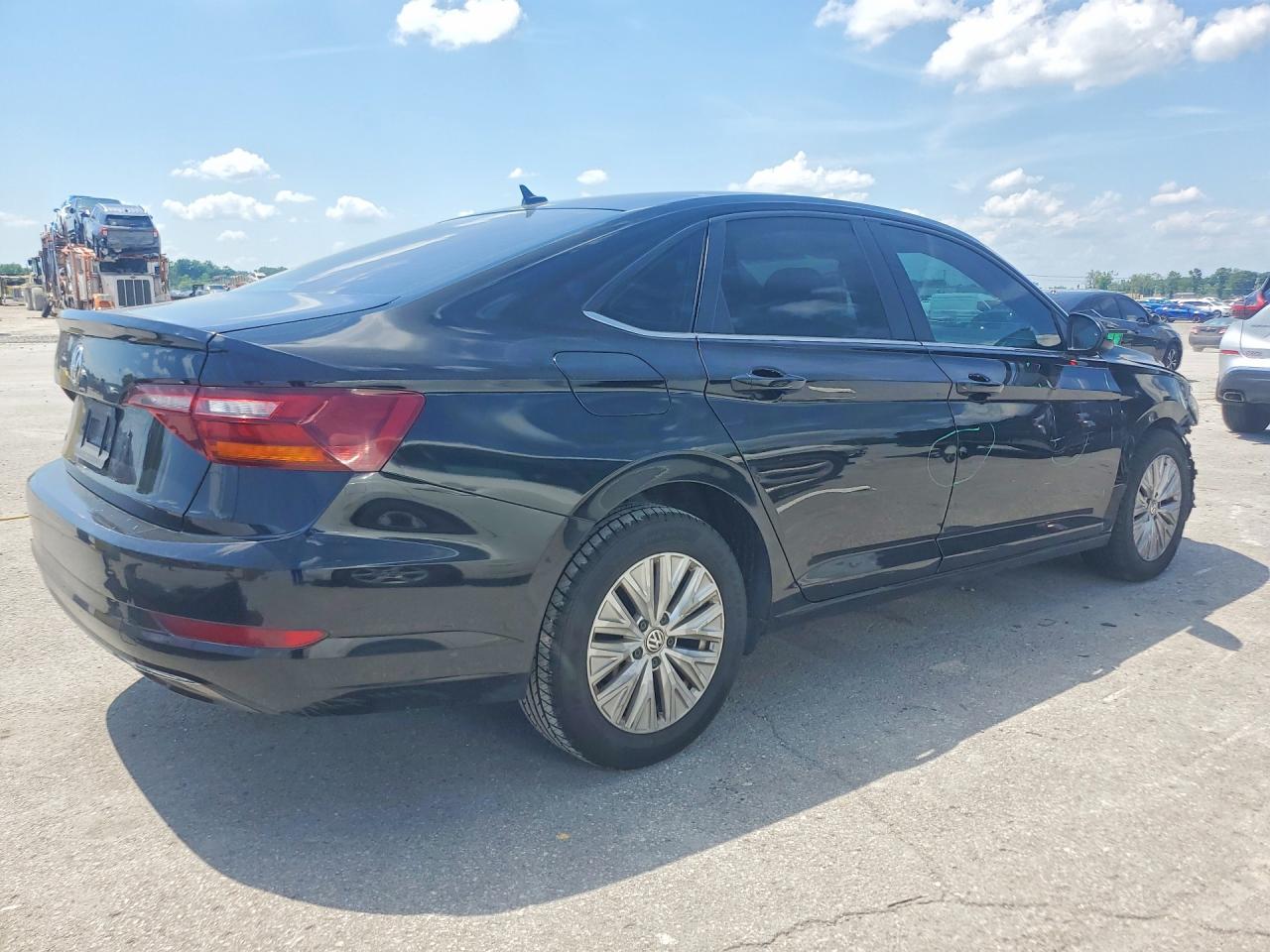 3VWN57BU3KM254993 · 2019 VOLKSWAGEN JETTA · 3/13