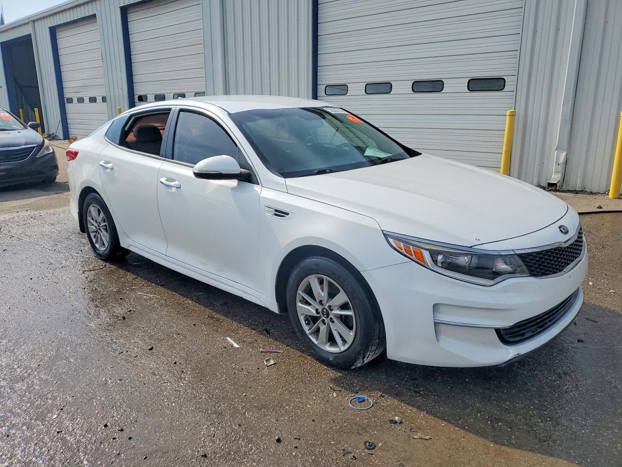 5XXGT4L39HG152954 · 2017 KIA OPTIMA · 4/13