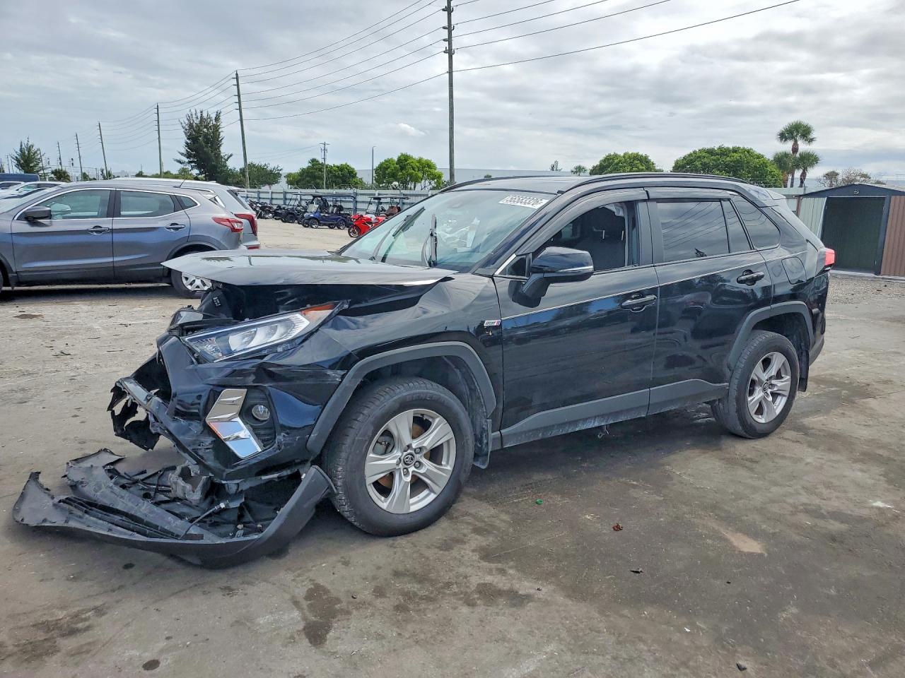 2T3W1RFVXMW105712 · 2021 TOYOTA RAV4