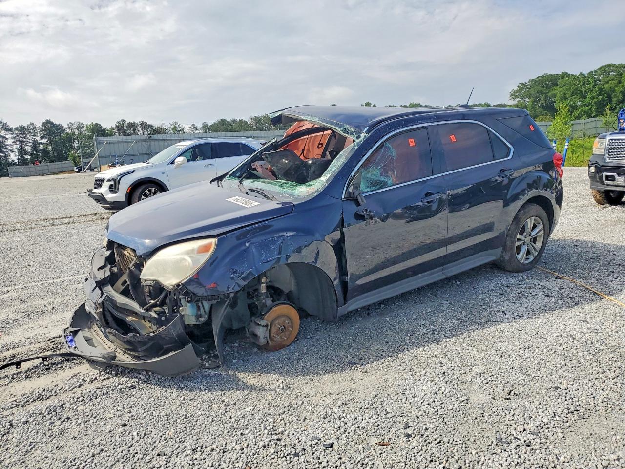 2GNALAEK1F6412494 · 2015 CHEVROLET EQUINOX
