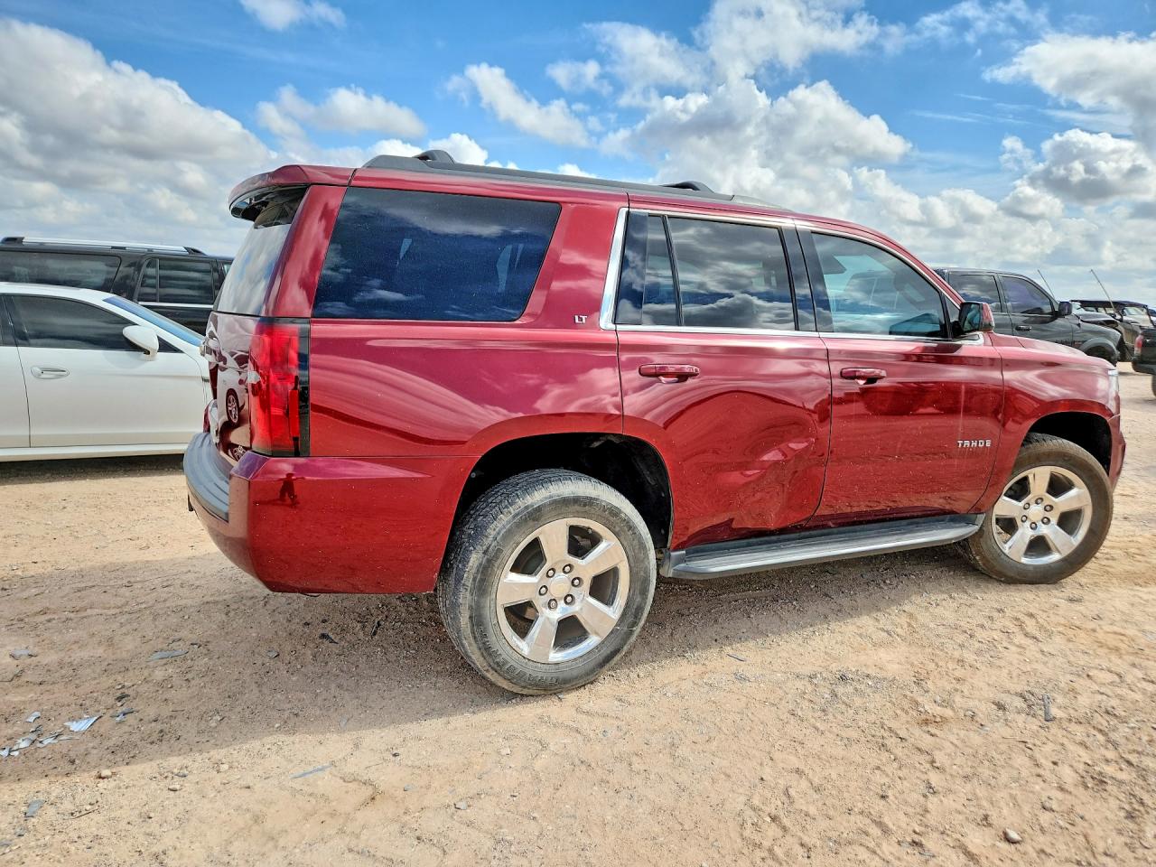 1GNSCBKC2GR426157 · 2016 CHEVROLET TAHOE · 3/13