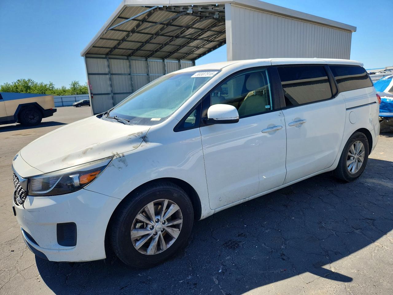 KNDMB5C15H6230901 · 2017 KIA SEDONA