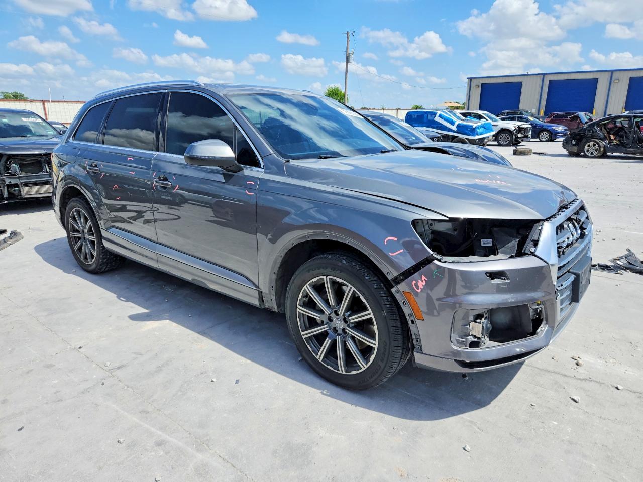 WA1LAAF76HD058729 · 2017 AUDI Q7 · 4/14
