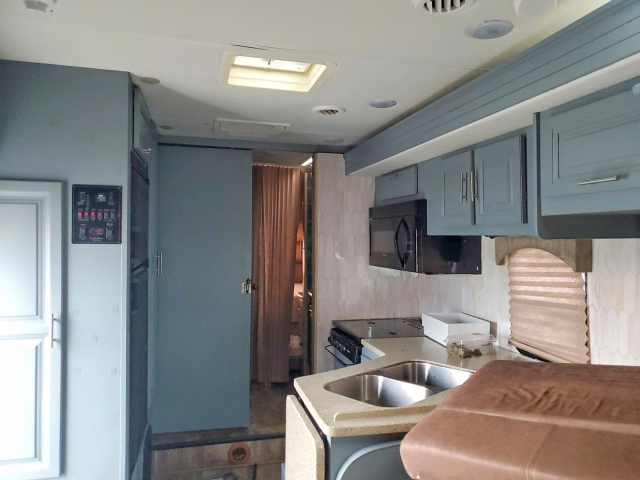 1FDXE4FS7FDA29539 · 2015 FORD ECONOLINE · 6/10