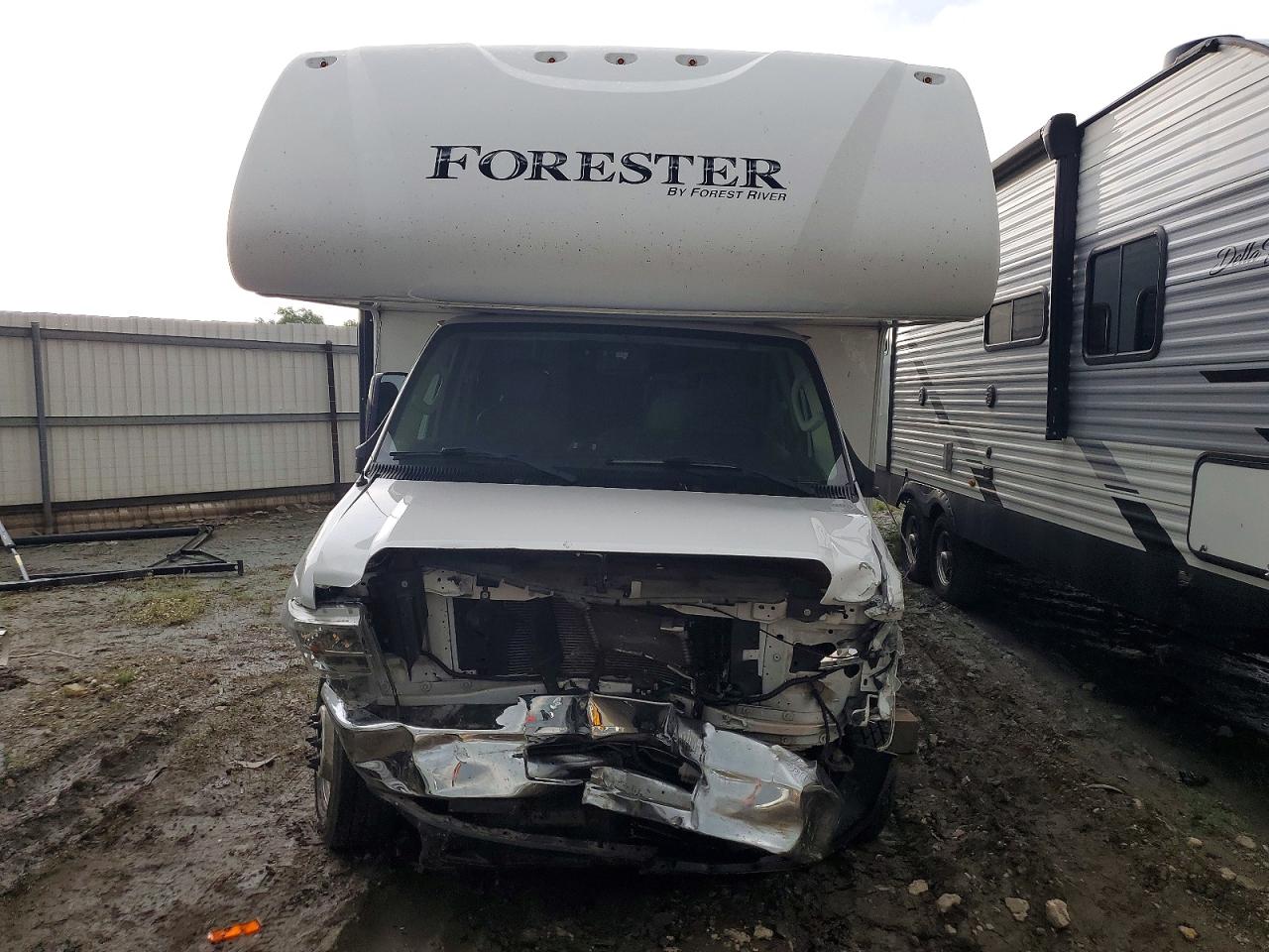 1FDXE4FS7FDA29539 · 2015 FORD ECONOLINE · 9/10
