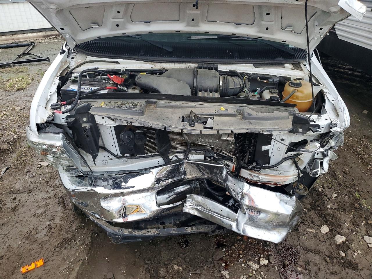 1FDXE4FS7FDA29539 · 2015 FORD ECONOLINE · 7/10