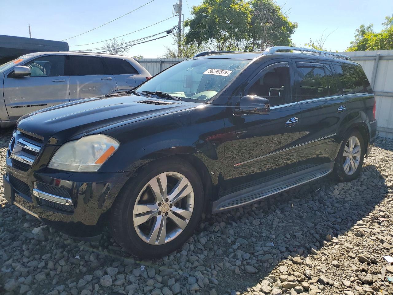4JGBF7BE1AA572923 · 2010 MERCEDES-BENZ GL