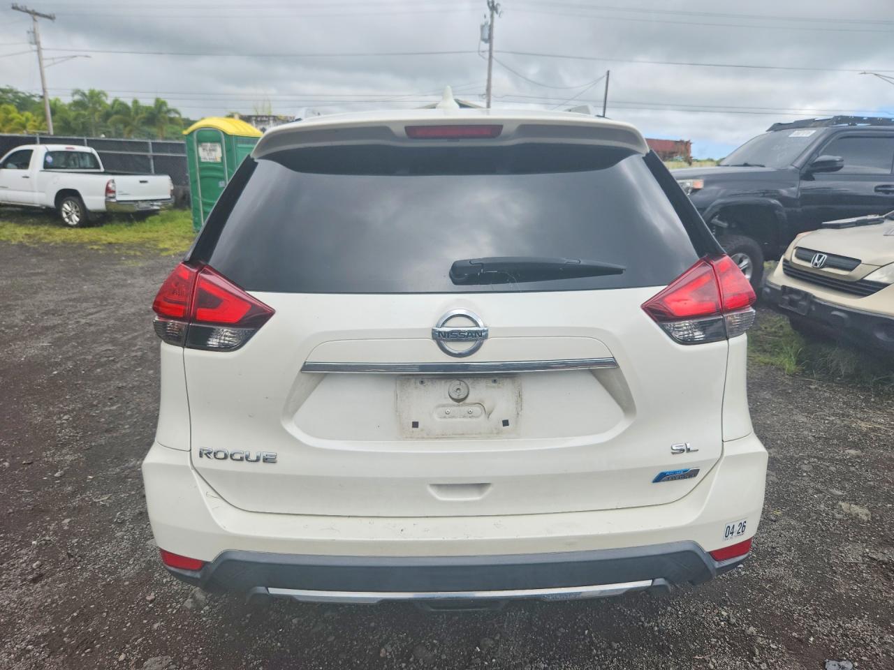 5N1ET2MT3HC768851 · 2017 NISSAN ROGUE HYBRID · 6/14