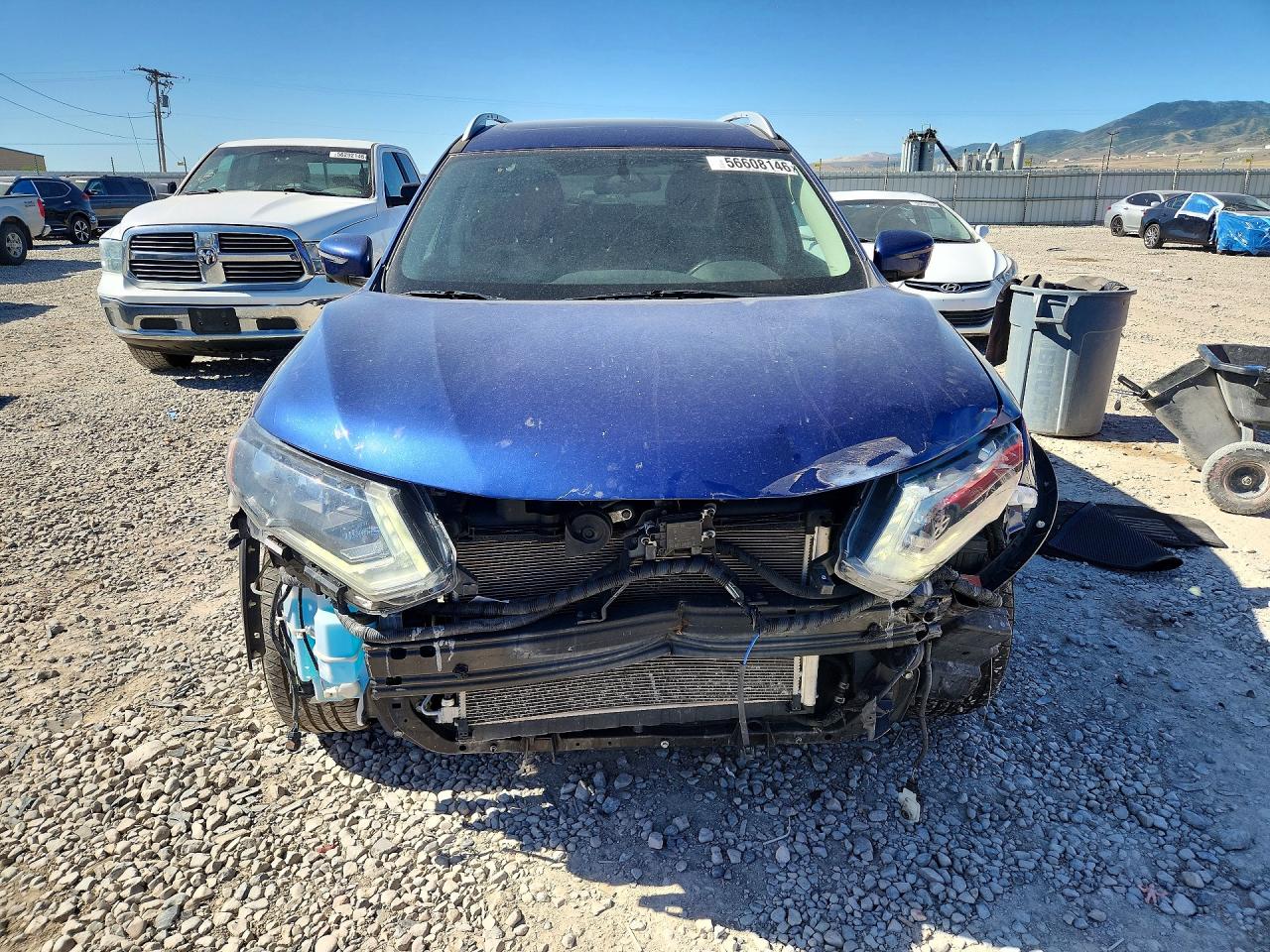 5N1AT2MVXJC851814 · 2018 NISSAN ROGUE · 5/13