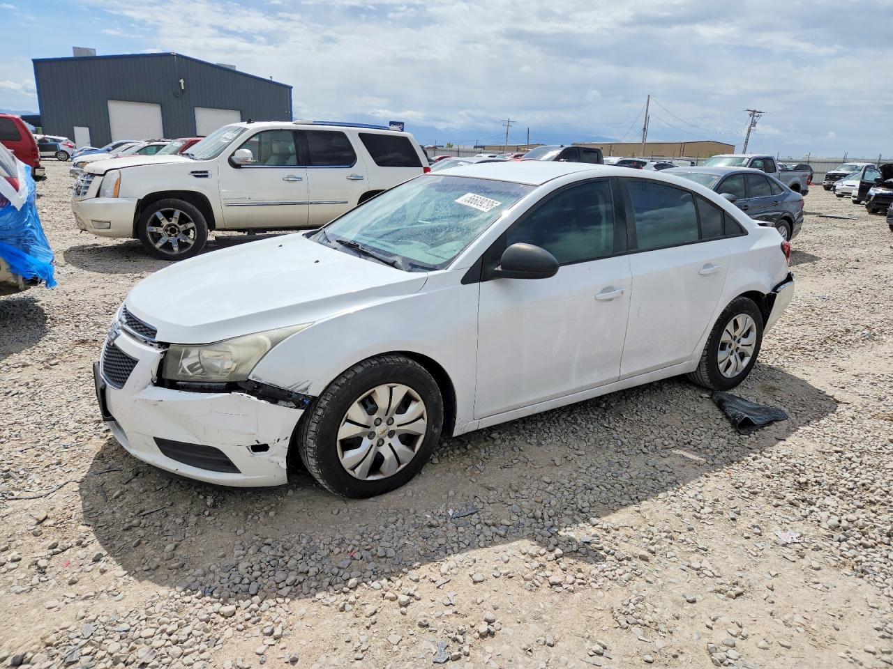 2013 CHEVROLET CRUZE