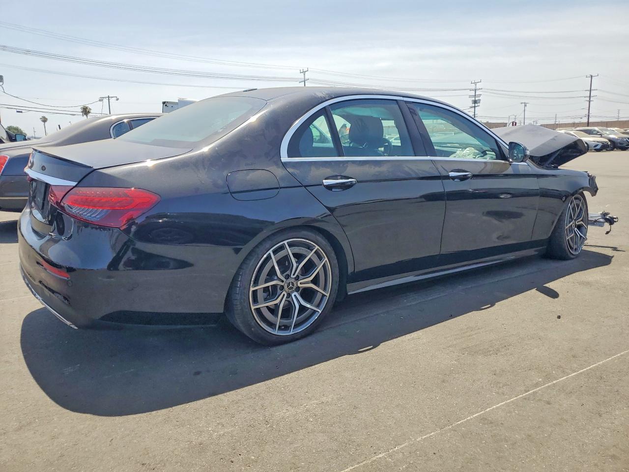 W1KZF8DB7MA887182 · 2021 MERCEDES-BENZ E · 3/13
