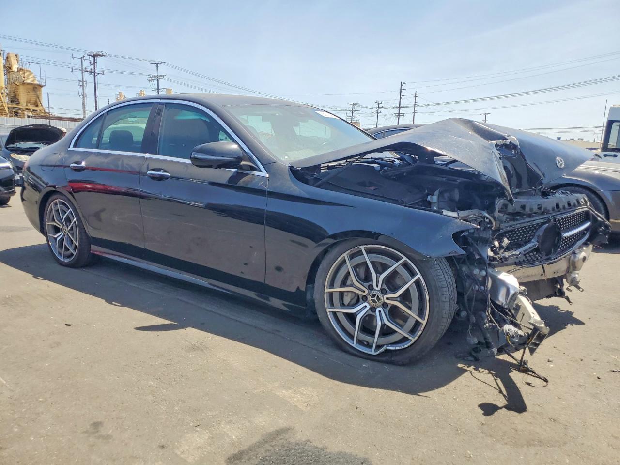 W1KZF8DB7MA887182 · 2021 MERCEDES-BENZ E · 4/13