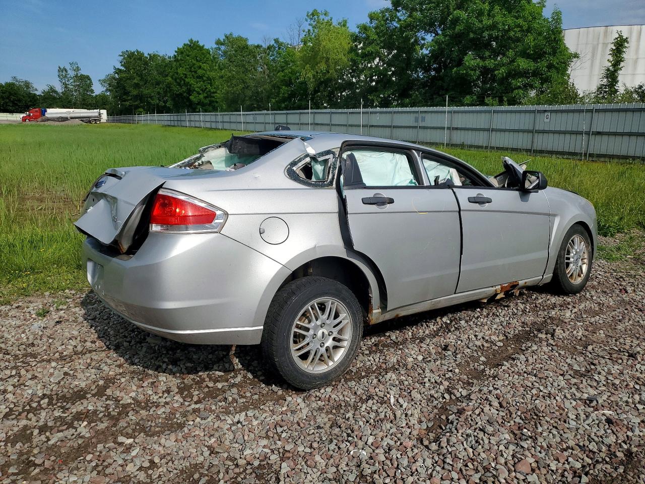 1FAHP35NX9W246834 · 2009 FORD FOCUS · 3/11