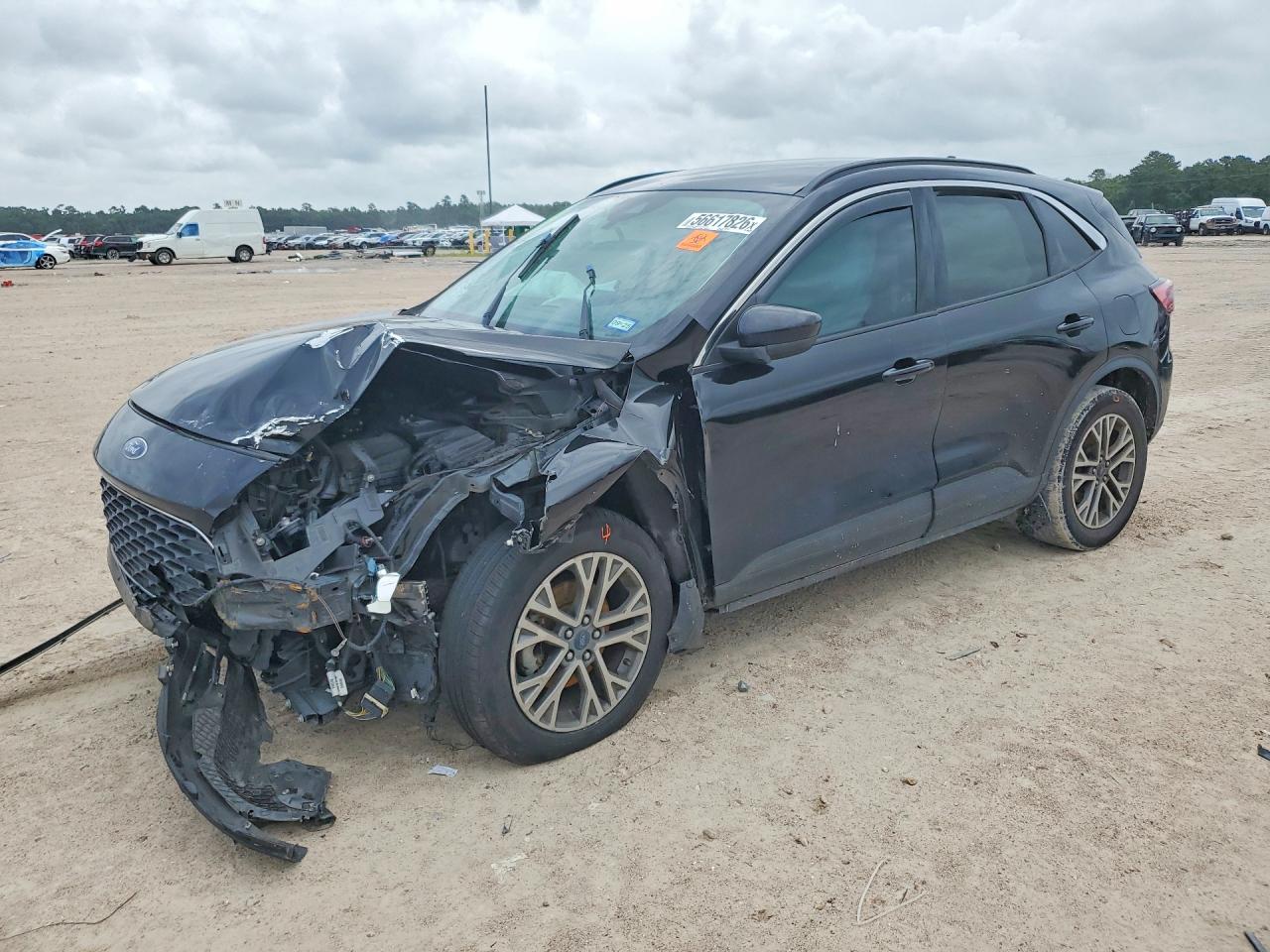 1FMCU9H96MUA90399 · 2021 FORD ESCAPE