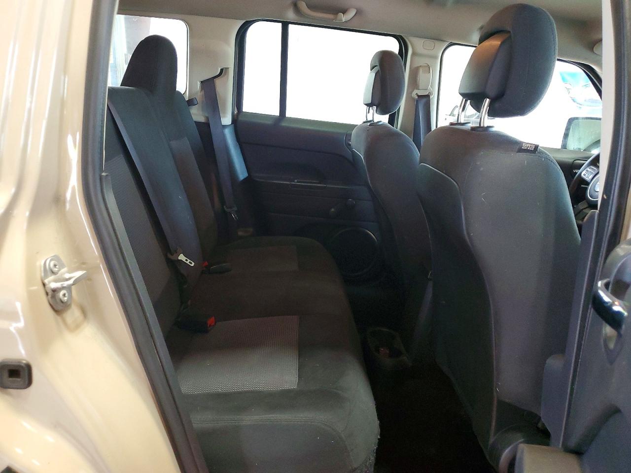 1C4NJRBB4HD210708 · 2017 JEEP PATRIOT · 10/12