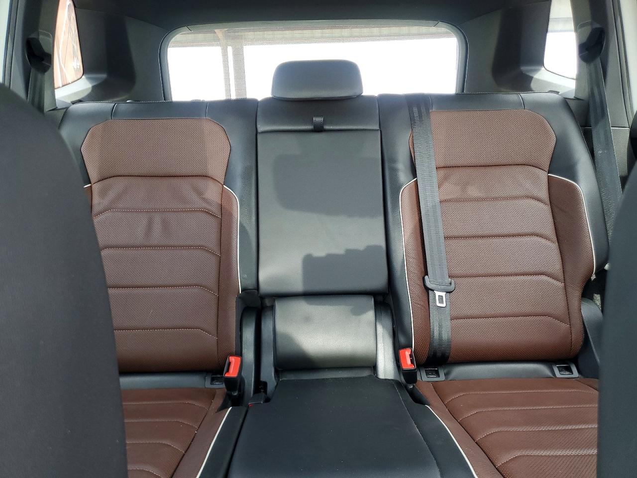 3VV4B7AX2RM054069 · 2024 VOLKSWAGEN TIGUAN · 10/14