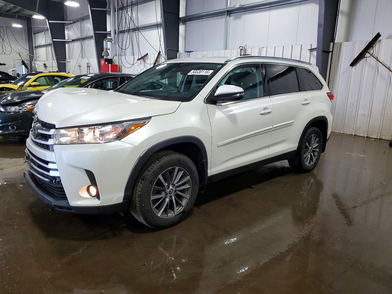 5TDJZRFH1KS627169 · 2019 TOYOTA HIGHLANDER