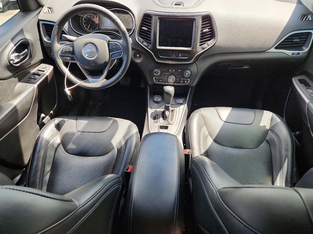 1C4PJMMX5ND510869 · 2022 JEEP CHEROKEE · 8/13