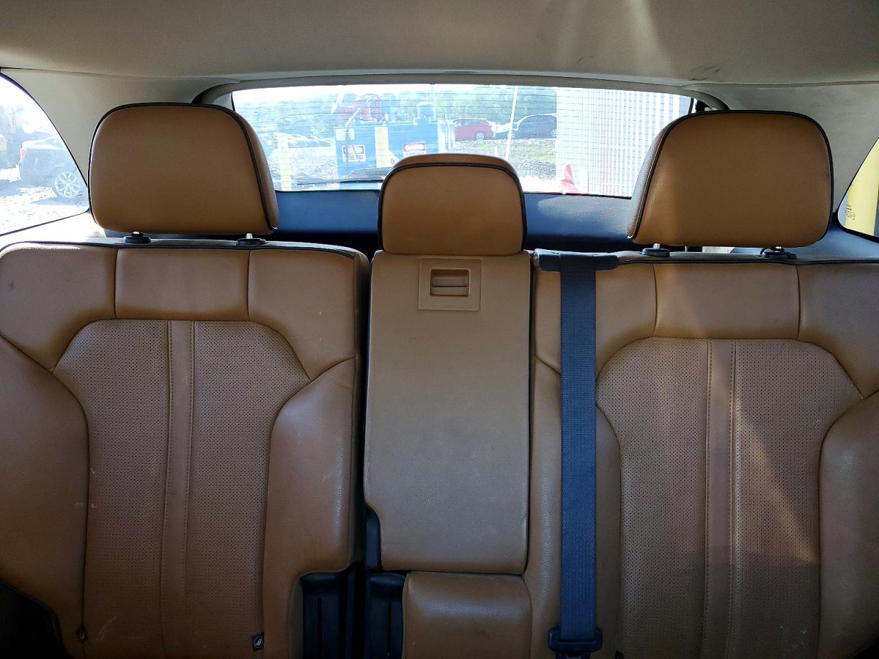 2LMDJ8JK5BBJ21539 · 2011 LINCOLN MKX · 10/13
