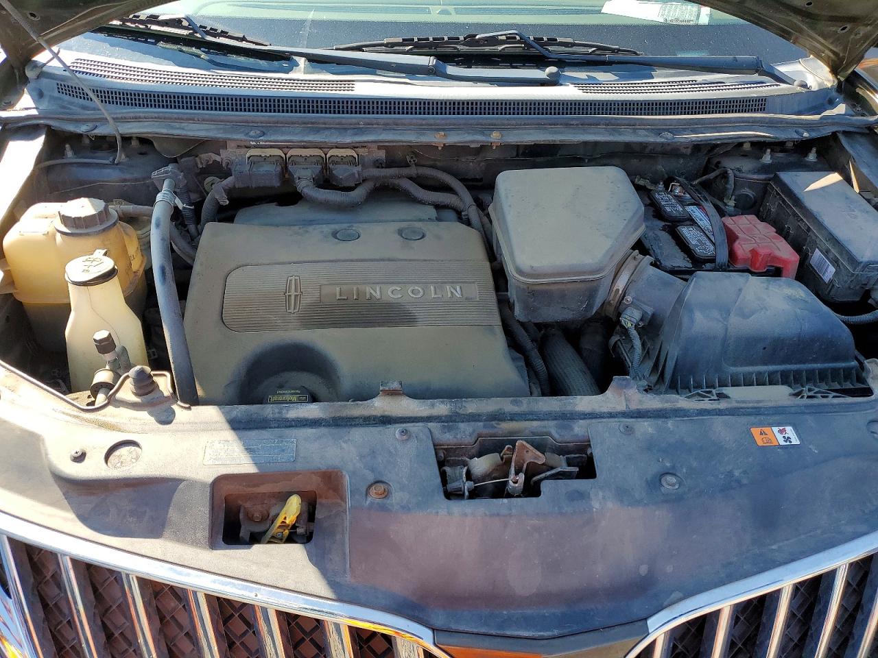 2LMDJ8JK5BBJ21539 · 2011 LINCOLN MKX · 12/13