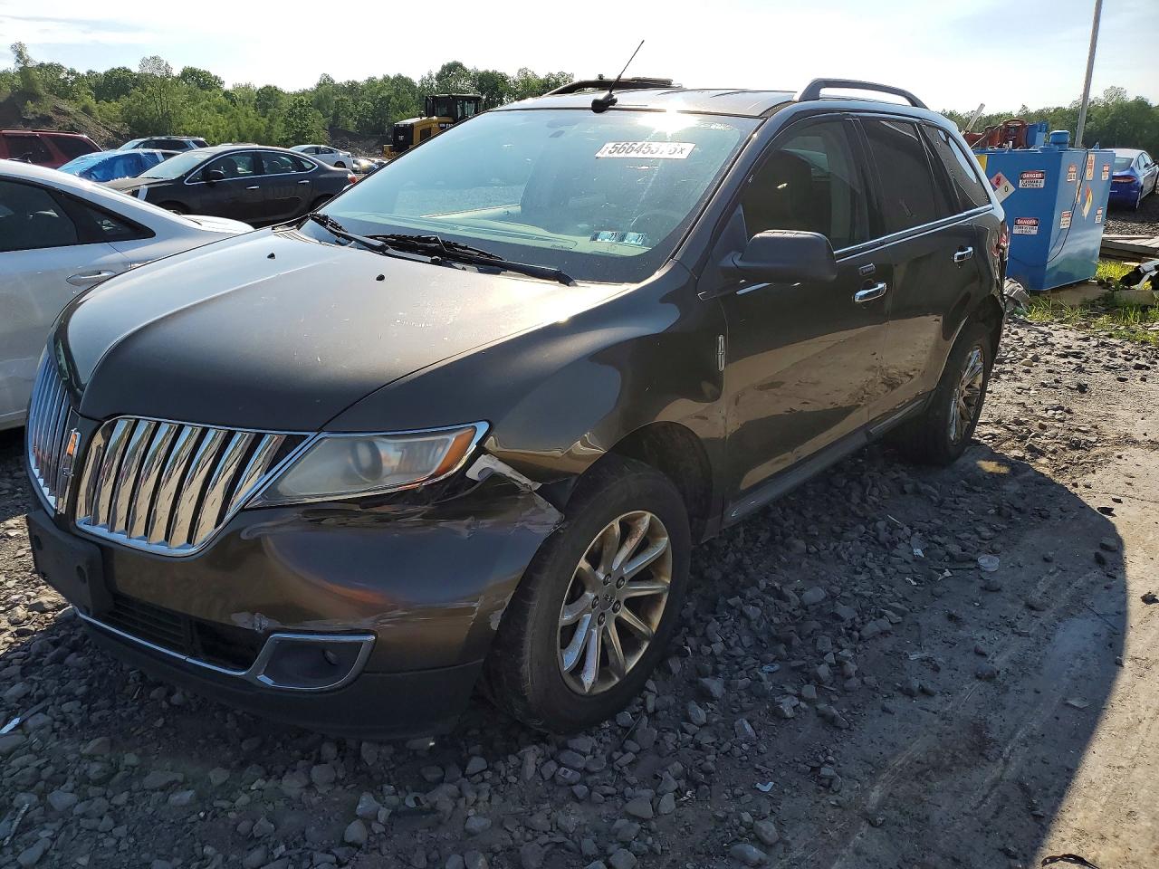 2LMDJ8JK5BBJ21539 · 2011 LINCOLN MKX
