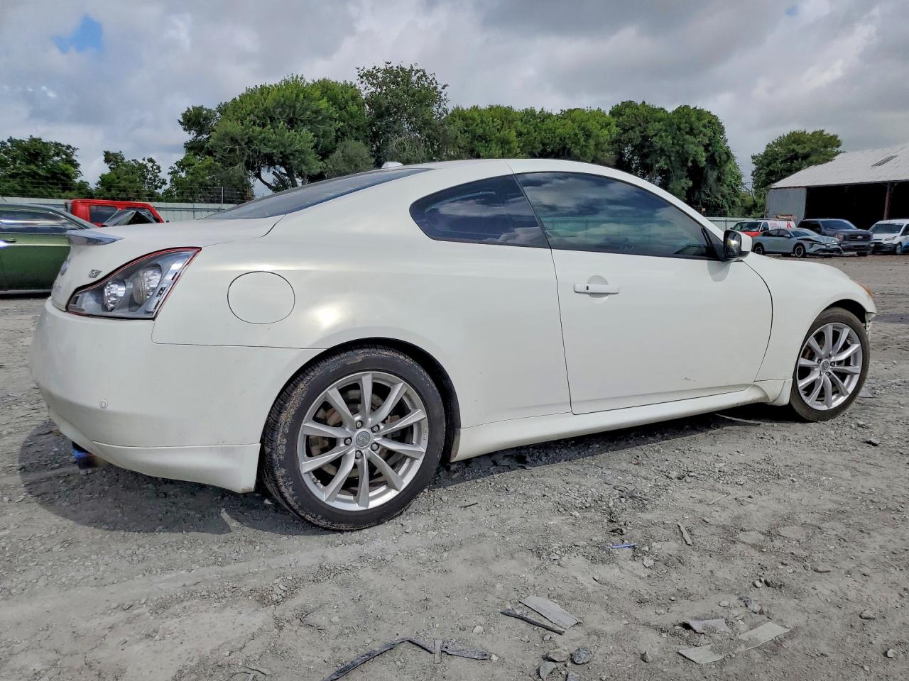 JN1CV6EK9DM922053 · 2013 INFINITI G37 COUPE · 3/13