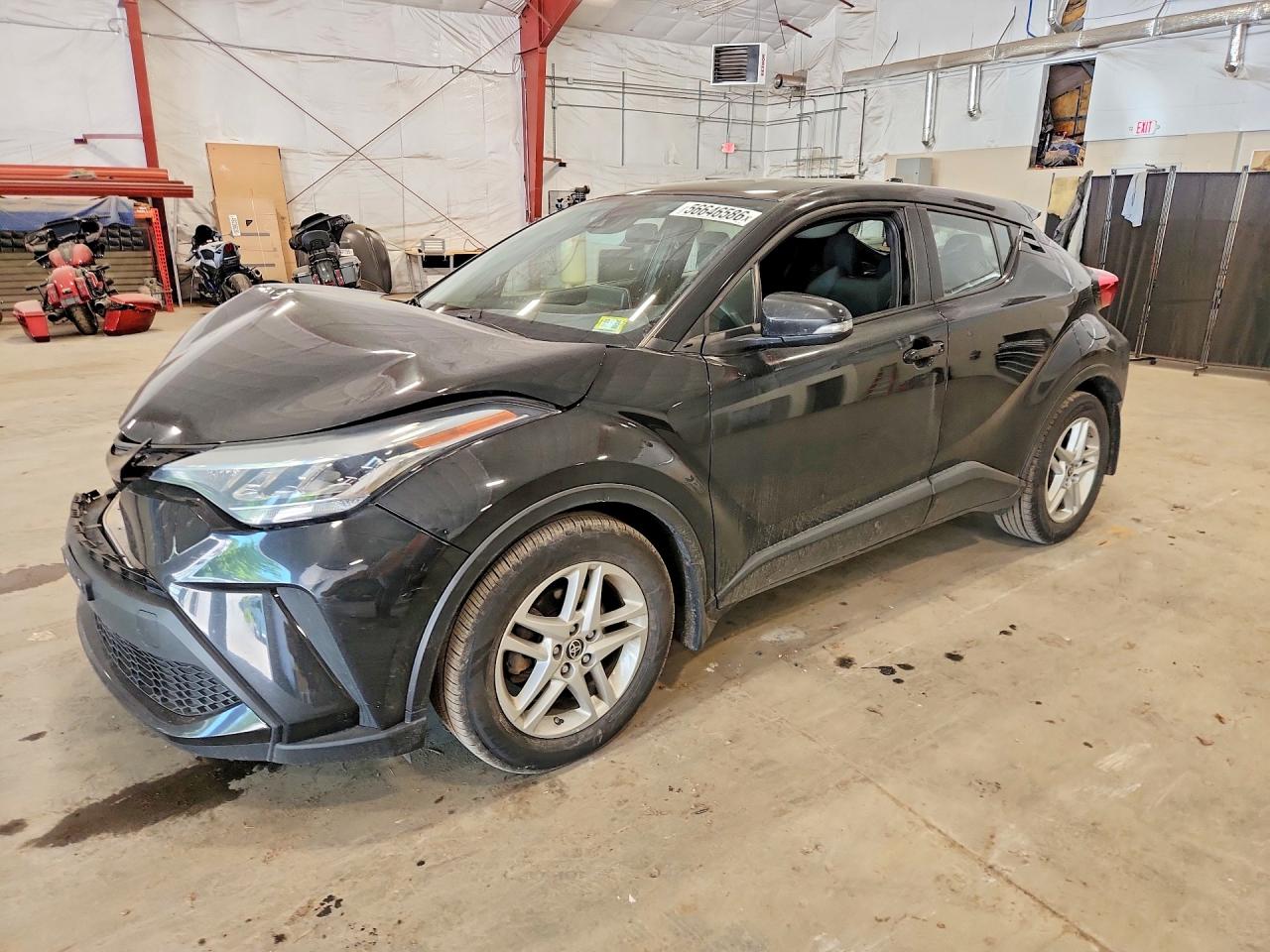 NMTKHMBX4MR135048 · 2021 TOYOTA C-HR