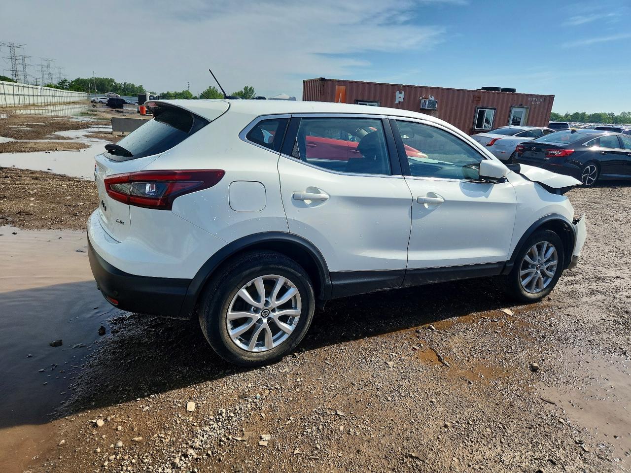 JN1BJ1AW5MW440865 · 2021 NISSAN ROGUE SPORT · 3/12