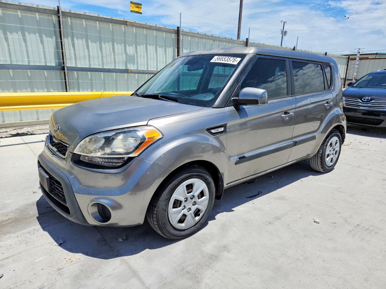 KNDJT2A51D7607040 · 2013 KIA SOUL