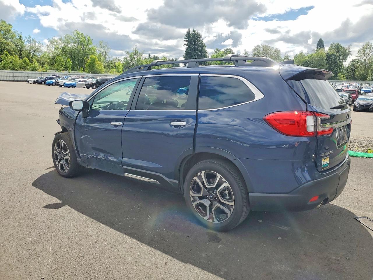 4S4WMAUD8S3441759 · 2025 SUBARU ASCENT · 2/13