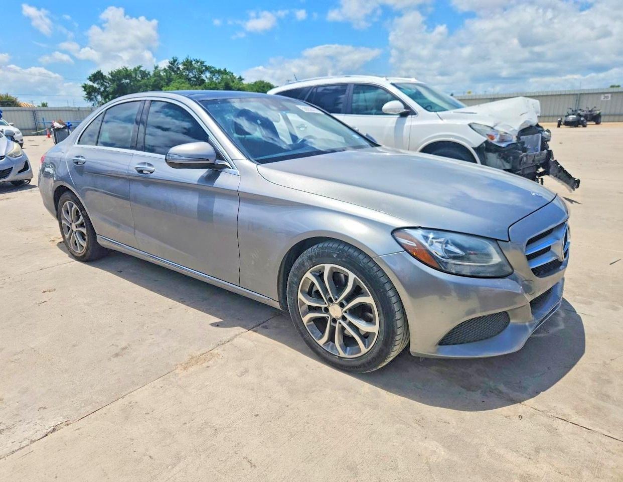 55SWF4JB0GU126160 · 2016 MERCEDES-BENZ C · 4/12