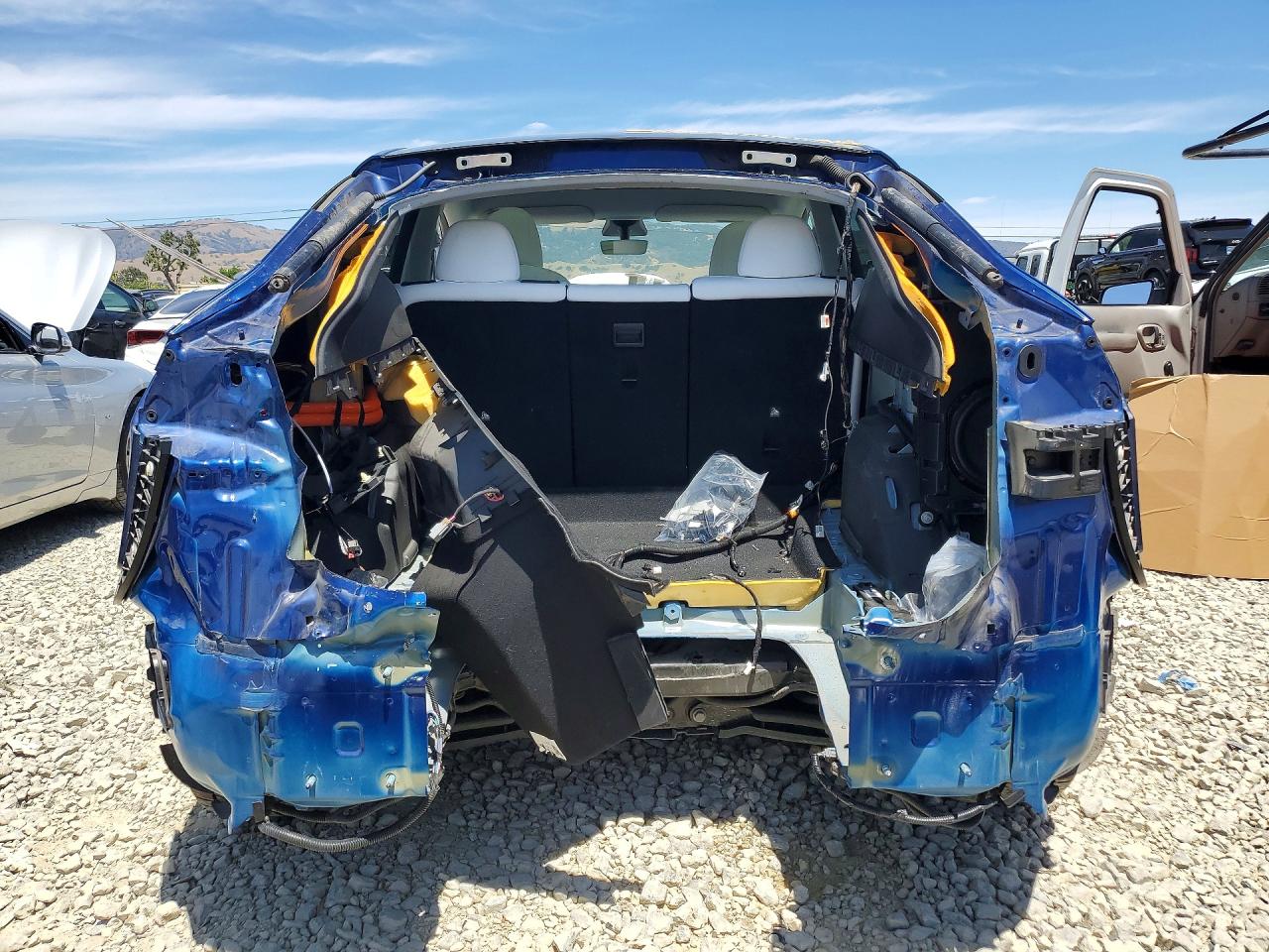 7SAYGDEE0NF312440 · 2022 TESLA MODEL Y · 6/14