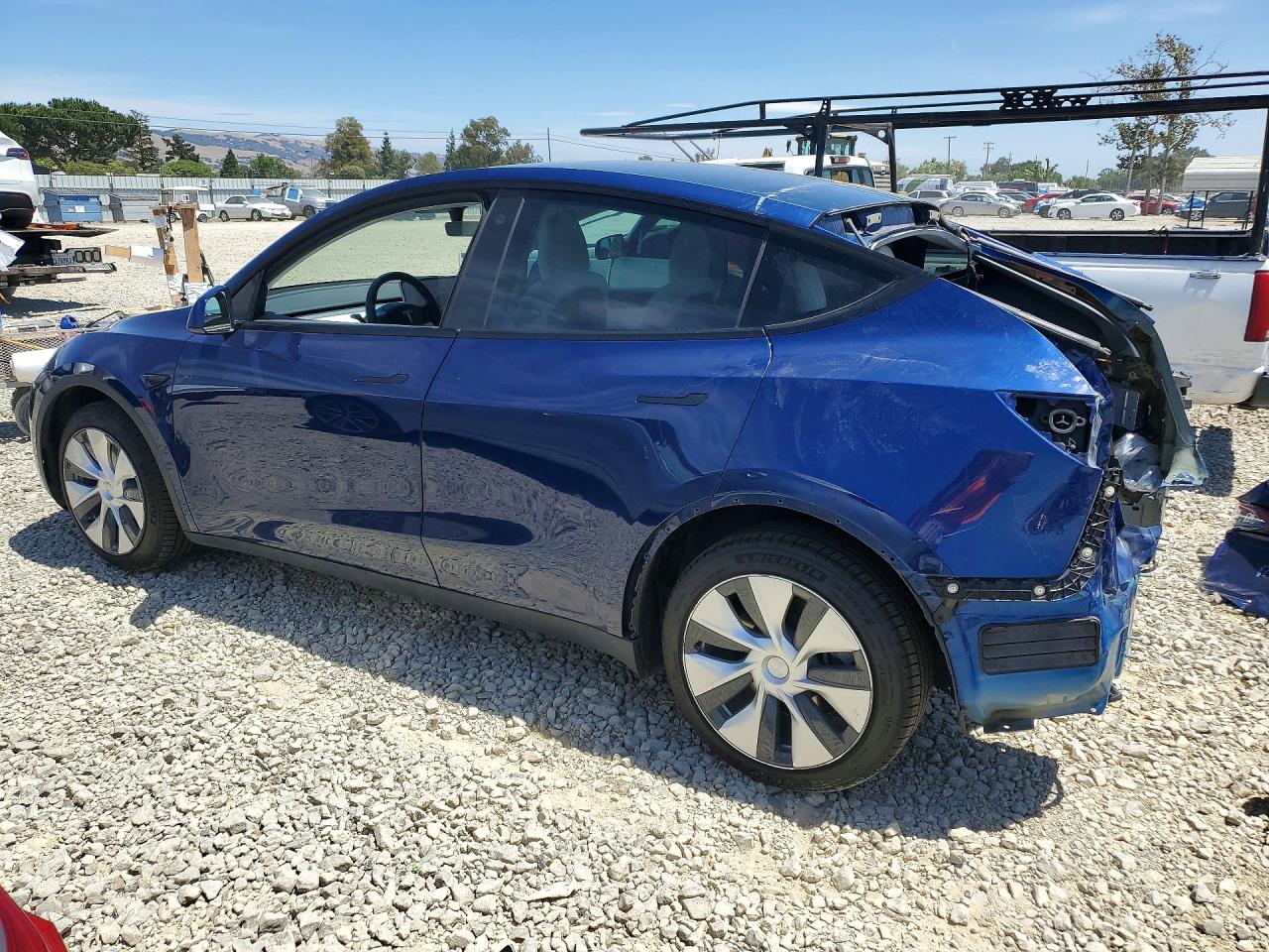 7SAYGDEE0NF312440 · 2022 TESLA MODEL Y · 2/14