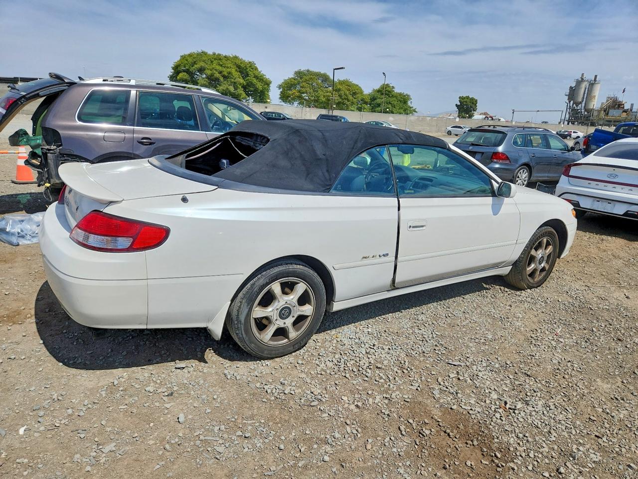 2T1FF22P01C835165 · 2001 TOYOTA CAMRY SOLARA · 3/12