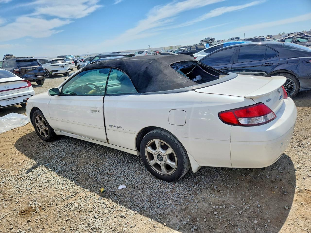 2T1FF22P01C835165 · 2001 TOYOTA CAMRY SOLARA · 2/12